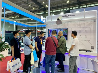 现场直击 | 半岛app下载体育
通信亮相中国道路交通安全产品博览会